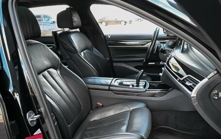 BMW 7 серия, 2017 год, 3 349 000 рублей, 11 фотография