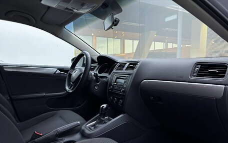 Volkswagen Jetta VI, 2016 год, 1 260 000 рублей, 11 фотография