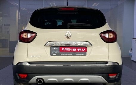 Renault Kaptur I рестайлинг, 2019 год, 1 699 000 рублей, 6 фотография
