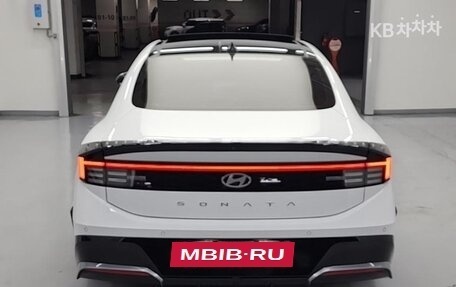 Hyundai Sonata VIII, 2023 год, 2 280 005 рублей, 3 фотография
