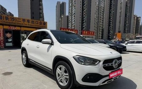 Mercedes-Benz GLA, 2022 год, 2 643 000 рублей, 3 фотография