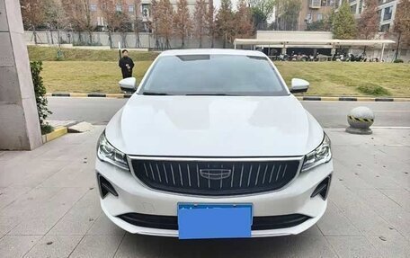 Geely Emgrand, 2022 год, 1 200 000 рублей, 2 фотография