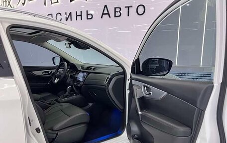 Nissan Qashqai, 2022 год, 1 950 000 рублей, 4 фотография