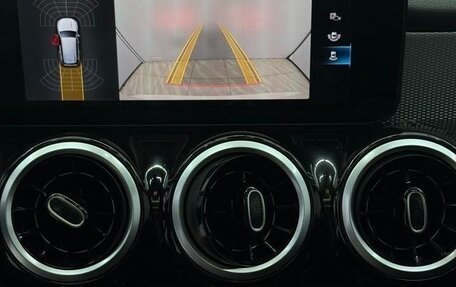 Mercedes-Benz GLB, 2022 год, 2 693 000 рублей, 10 фотография