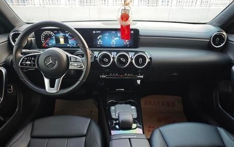 Mercedes-Benz A-Класс, 2023 год, 2 193 000 рублей, 15 фотография
