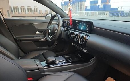 Mercedes-Benz A-Класс, 2023 год, 2 193 000 рублей, 18 фотография