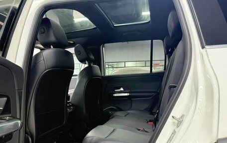 Mercedes-Benz GLB, 2022 год, 2 683 000 рублей, 11 фотография