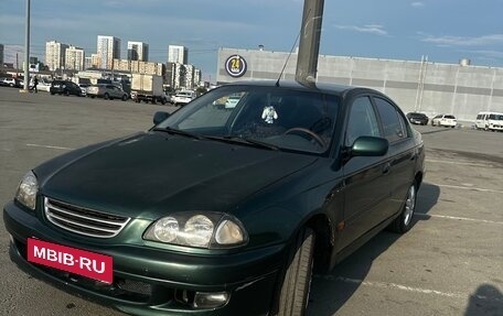 Toyota Avensis III рестайлинг, 2000 год, 360 000 рублей, 1 фотография