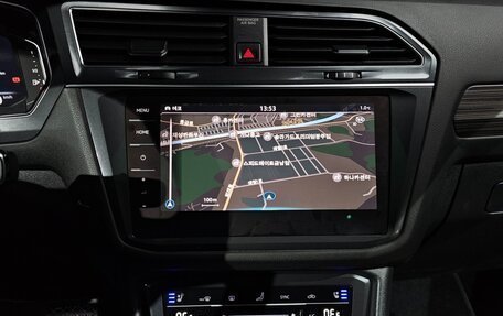 Volkswagen Tiguan II, 2023 год, 2 816 000 рублей, 15 фотография
