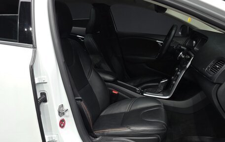 Volvo V40 Cross Country I, 2019 год, 1 450 000 рублей, 8 фотография