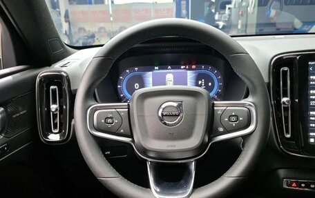 Volvo XC40 I, 2025 год, 5 300 555 рублей, 6 фотография