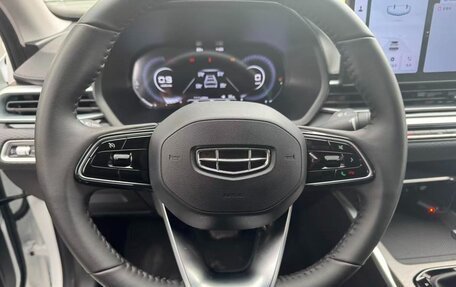 Geely Emgrand, 2022 год, 1 350 000 рублей, 9 фотография