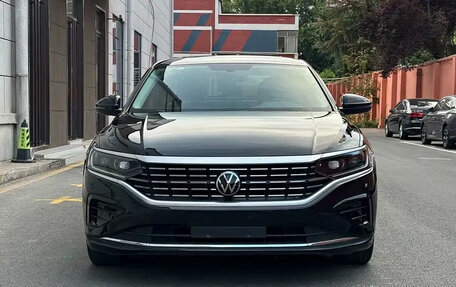 Volkswagen Passat B8 рестайлинг, 2023 год, 1 810 177 рублей, 2 фотография