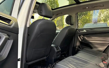 Volkswagen Tiguan II, 2023 год, 2 570 177 рублей, 12 фотография