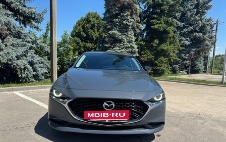 Mazda 3, 2022 год, 2 200 000 рублей, 2 фотография