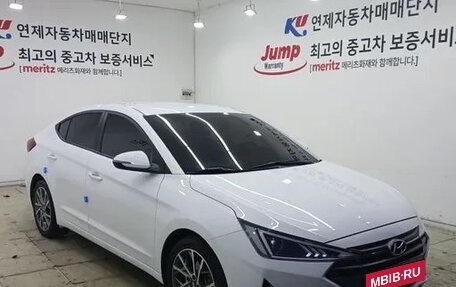 Hyundai Avante, 2019 год, 1 350 000 рублей, 2 фотография
