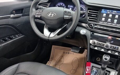 Hyundai Avante, 2019 год, 1 350 000 рублей, 7 фотография