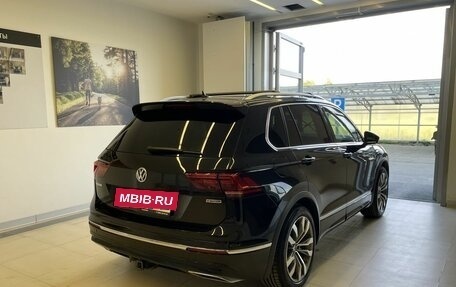Volkswagen Tiguan II, 2020 год, 2 890 000 рублей, 4 фотография