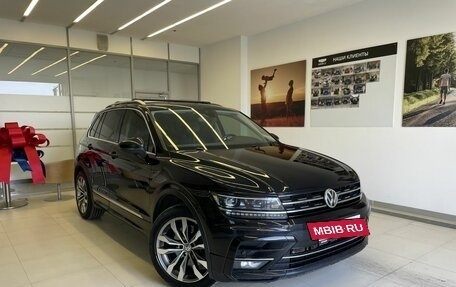 Volkswagen Tiguan II, 2020 год, 2 890 000 рублей, 3 фотография