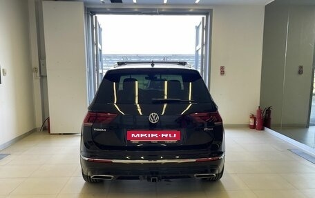 Volkswagen Tiguan II, 2020 год, 2 890 000 рублей, 5 фотография