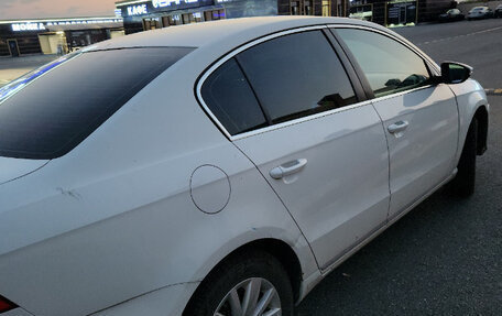 Volkswagen Passat B7, 2011 год, 300 000 рублей, 10 фотография