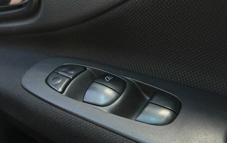 Nissan Serena IV, 2015 год, 1 575 000 рублей, 22 фотография