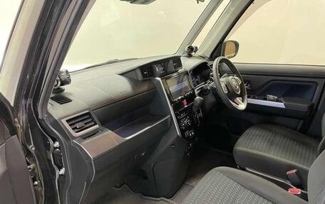 Toyota Roomy I, 2023 год, 850 000 рублей, 10 фотография