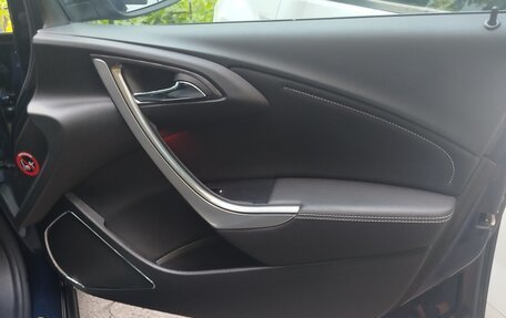 Opel Astra J, 2010 год, 870 000 рублей, 6 фотография