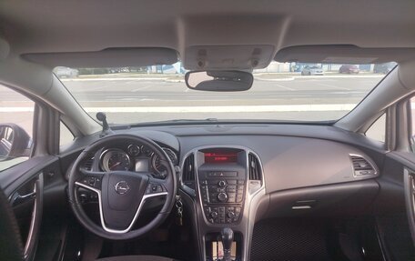 Opel Astra J, 2010 год, 870 000 рублей, 13 фотография