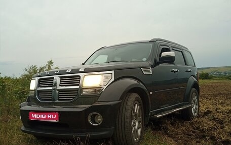 Dodge Nitro, 2011 год, 799 000 рублей, 1 фотография