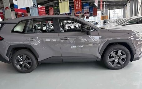 Toyota RAV4, 2026 год, 4 245 000 рублей, 7 фотография