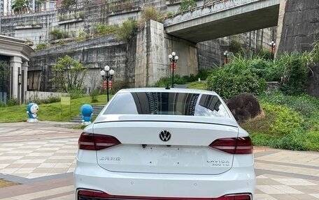 Volkswagen Lavida, 2023 год, 1 400 000 рублей, 5 фотография