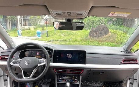 Volkswagen Lavida, 2023 год, 1 400 000 рублей, 9 фотография