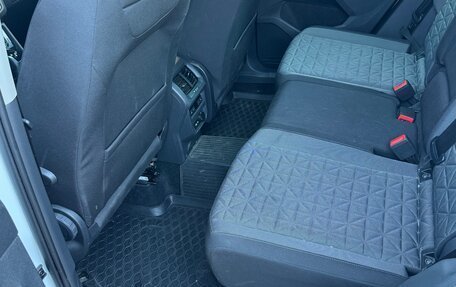 Volkswagen Tiguan II, 2020 год, 2 780 000 рублей, 10 фотография