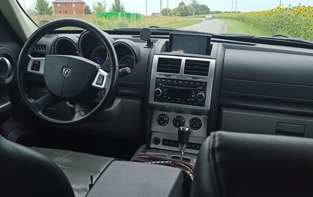 Dodge Nitro, 2011 год, 799 000 рублей, 8 фотография