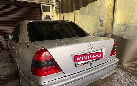 Mercedes-Benz C-Класс, 1994 год, 210 000 рублей, 4 фотография