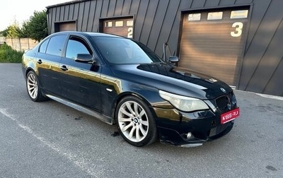 BMW 5 серия, 2004 год, 750 000 рублей, 1 фотография