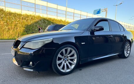 BMW 5 серия, 2004 год, 750 000 рублей, 3 фотография