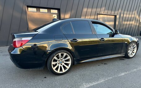 BMW 5 серия, 2004 год, 750 000 рублей, 7 фотография