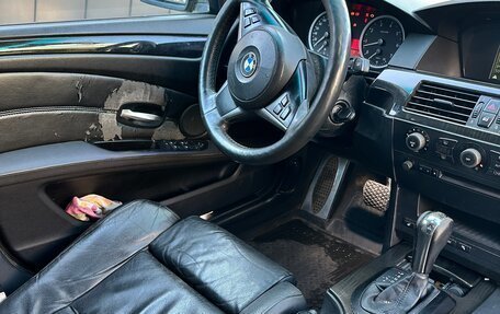 BMW 5 серия, 2004 год, 750 000 рублей, 10 фотография