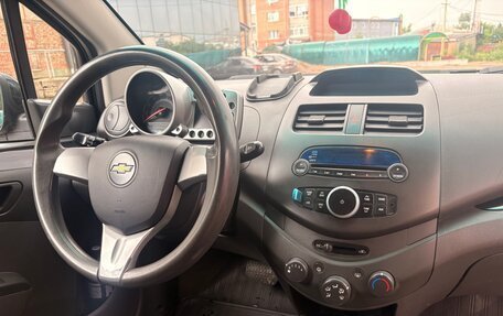 Chevrolet Spark III, 2013 год, 560 000 рублей, 7 фотография