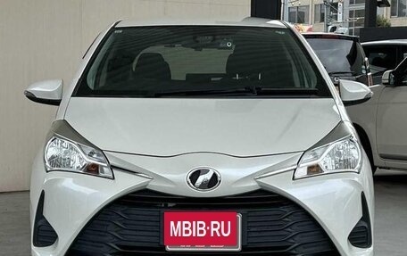 Toyota Vitz, 2018 год, 670 000 рублей, 2 фотография