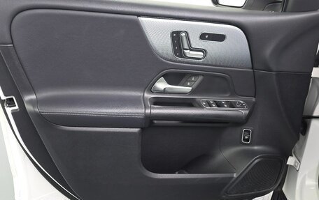 Mercedes-Benz GLB, 2021 год, 2 350 002 рублей, 9 фотография