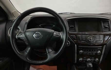 Nissan Pathfinder, 2015 год, 1 780 000 рублей, 15 фотография