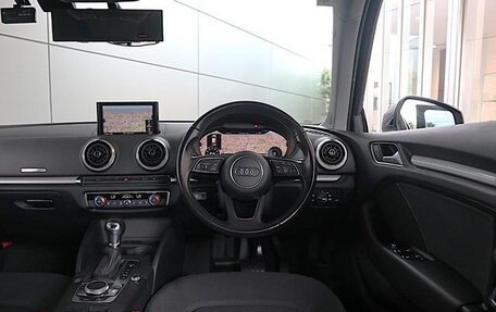 Audi A3, 2017 год, 1 237 009 рублей, 11 фотография