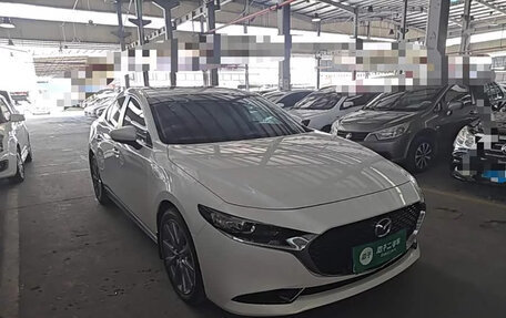 Mazda 3, 2025 год, 1 900 000 рублей, 2 фотография