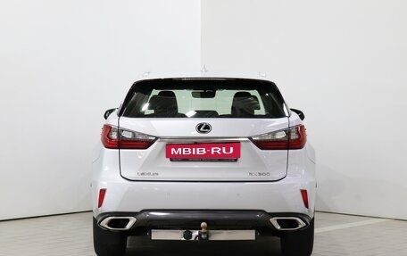 Lexus RX IV рестайлинг, 2018 год, 3 840 000 рублей, 6 фотография
