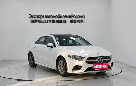 Mercedes-Benz A-Класс, 2022 год, 2 060 000 рублей, 5 фотография