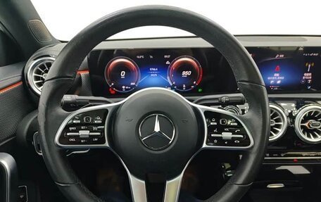 Mercedes-Benz A-Класс, 2022 год, 2 060 000 рублей, 15 фотография