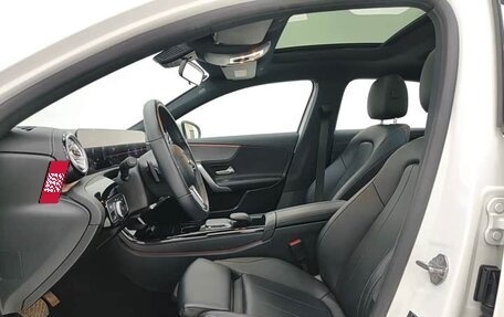 Mercedes-Benz A-Класс, 2022 год, 2 060 000 рублей, 11 фотография